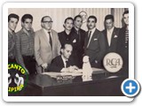 Piraci - Assinatura de contrato na RCA Belo Horizonte em 1961