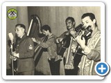 Angel Quintana (Trio Cristal), Ausberto Flecha, Papi Galan e um Militar em Santos-SP - 1967